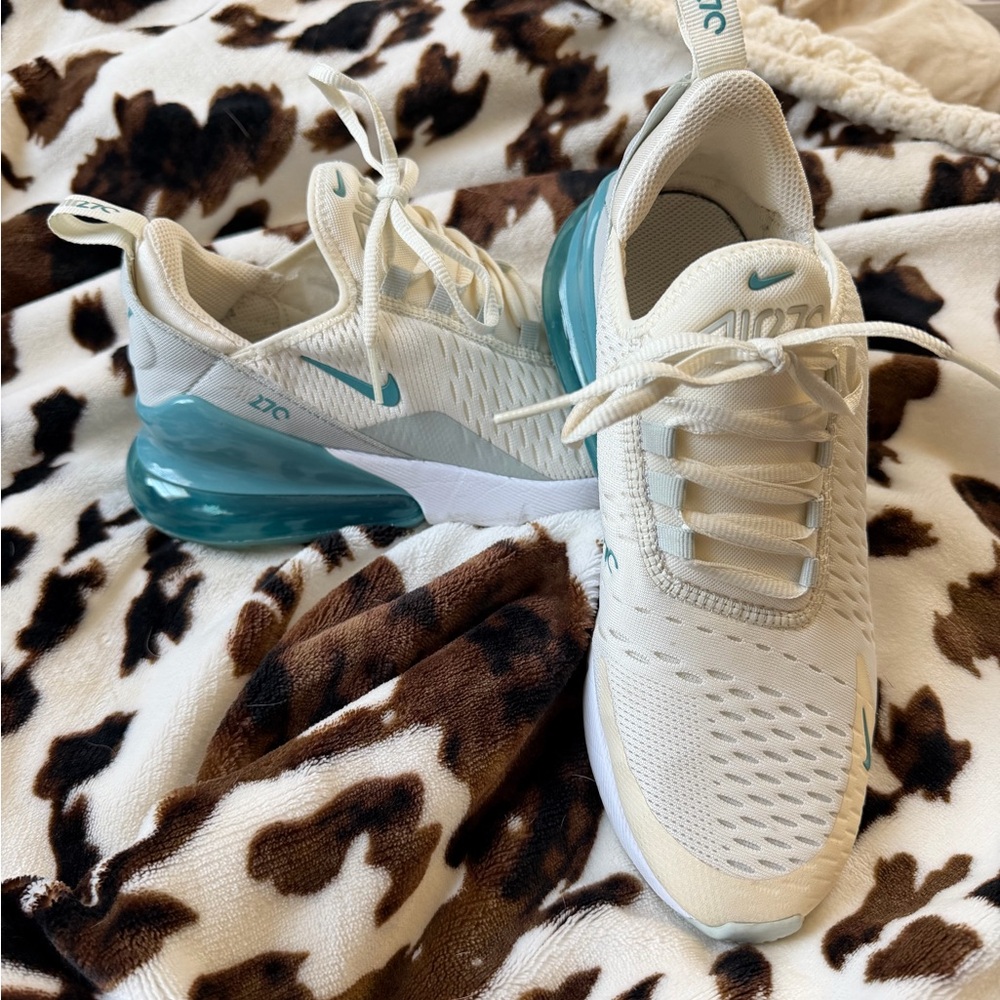 Nike Air Max 270